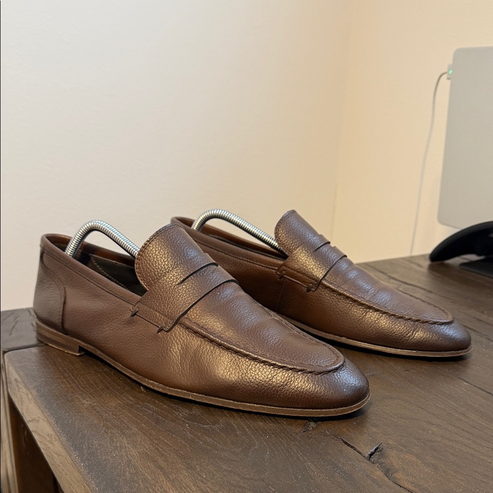 To Boot NewYork size 9.5 Classic Brown Leather Loafers